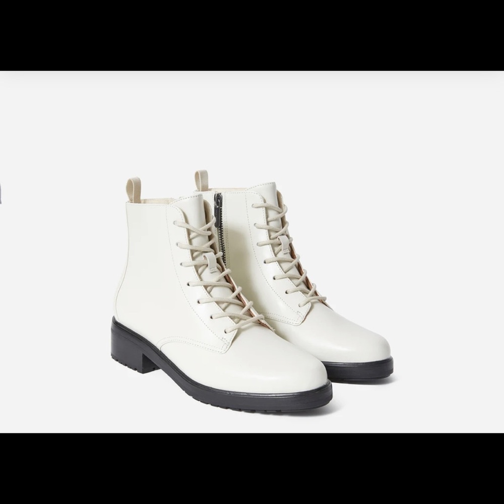 Everlane the modern utility laced up boots size 7